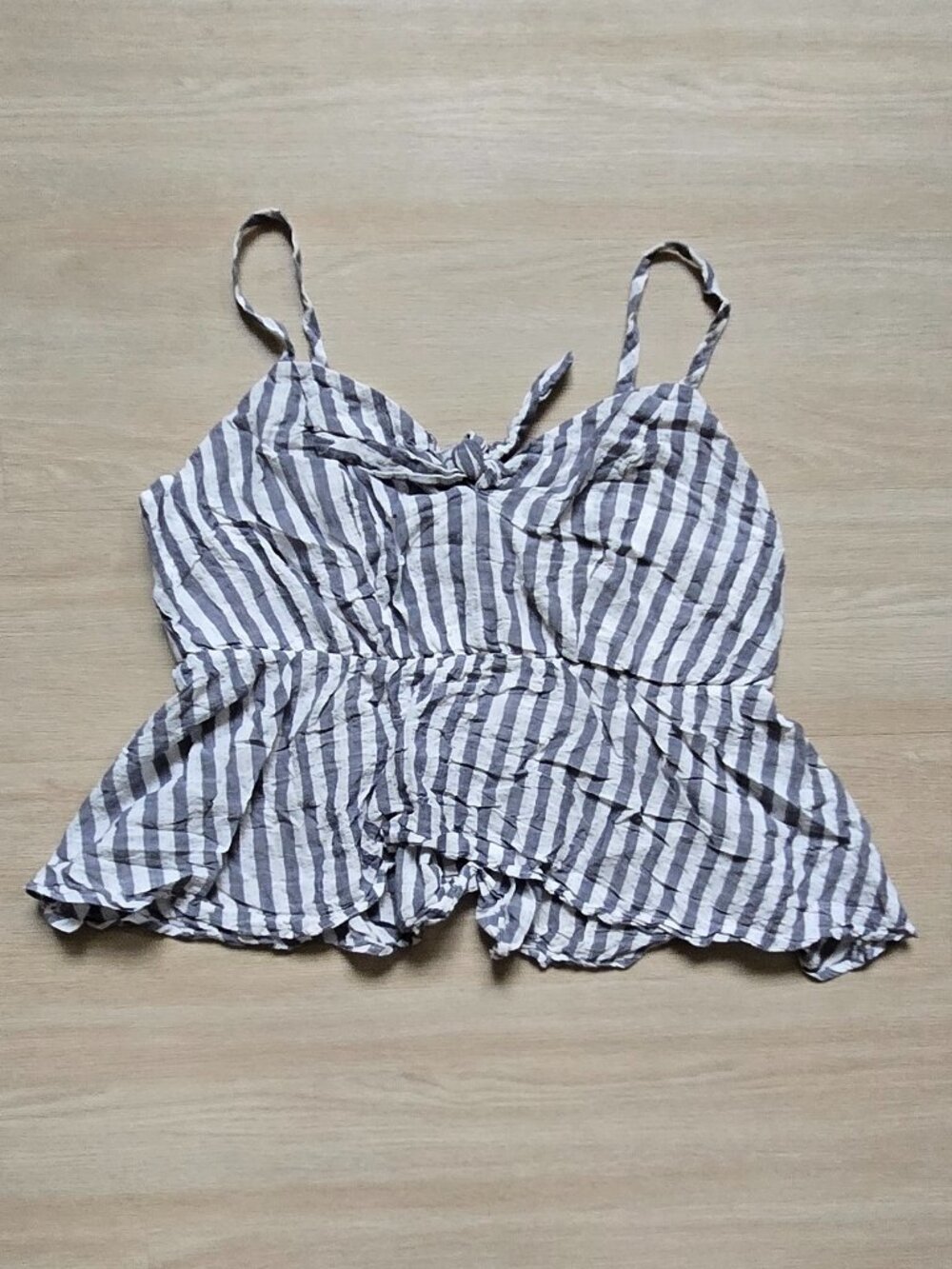 Torrid cropped peplum top